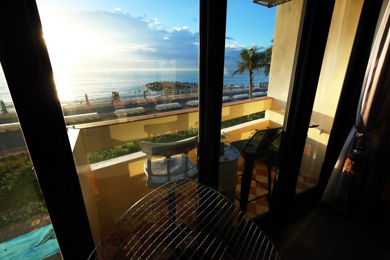 Slow Living Seaview B&B Hualien City Exterior photo